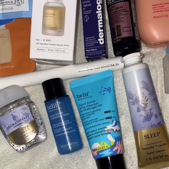 Lancome and More: Skincare and Makeup Collection - Picture 6 of 7